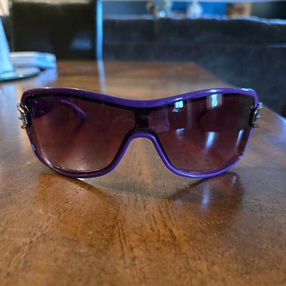 Gucci Sunglasses - Picture 1 of 7